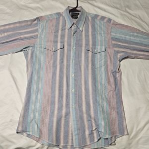 Wrangler Gold Collection Long Sleeve Button Up Shirt